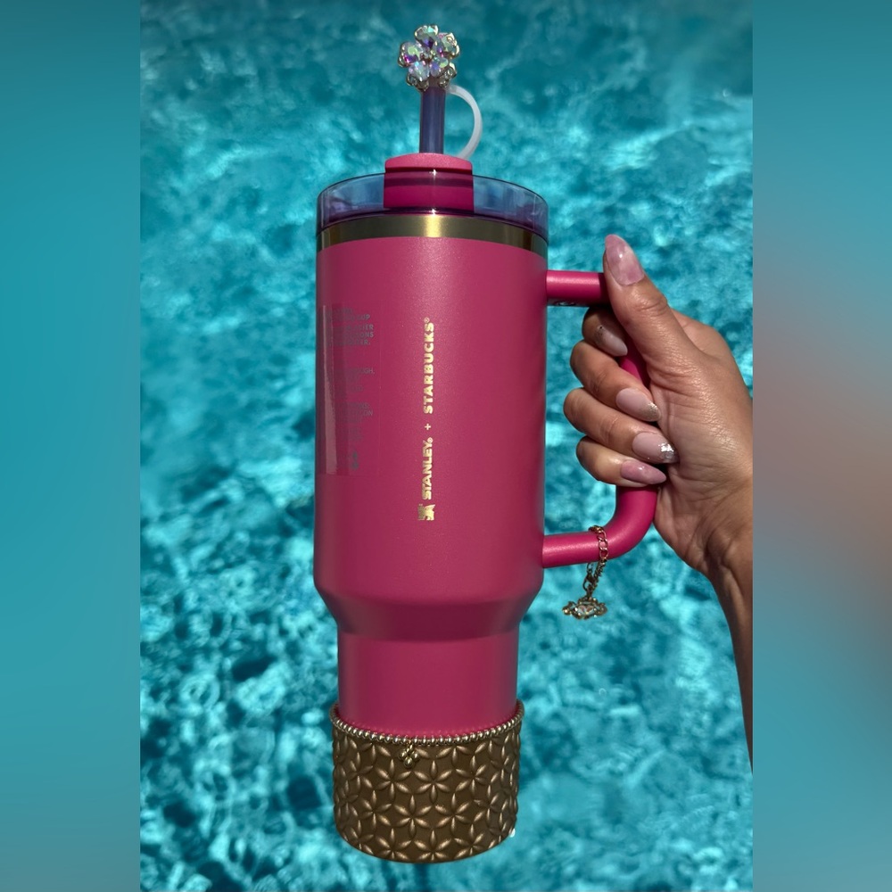 STANLEY X STARBUCKS 40oz Stainless Steel H2.0 Quencher Tumbler | BERRY PINK 💕🤍